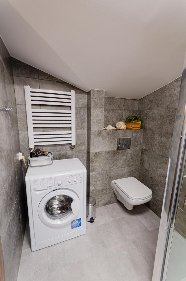 Bronowicka Premium Apartment - 52M2 With Private Parking Красков Екстериор снимка